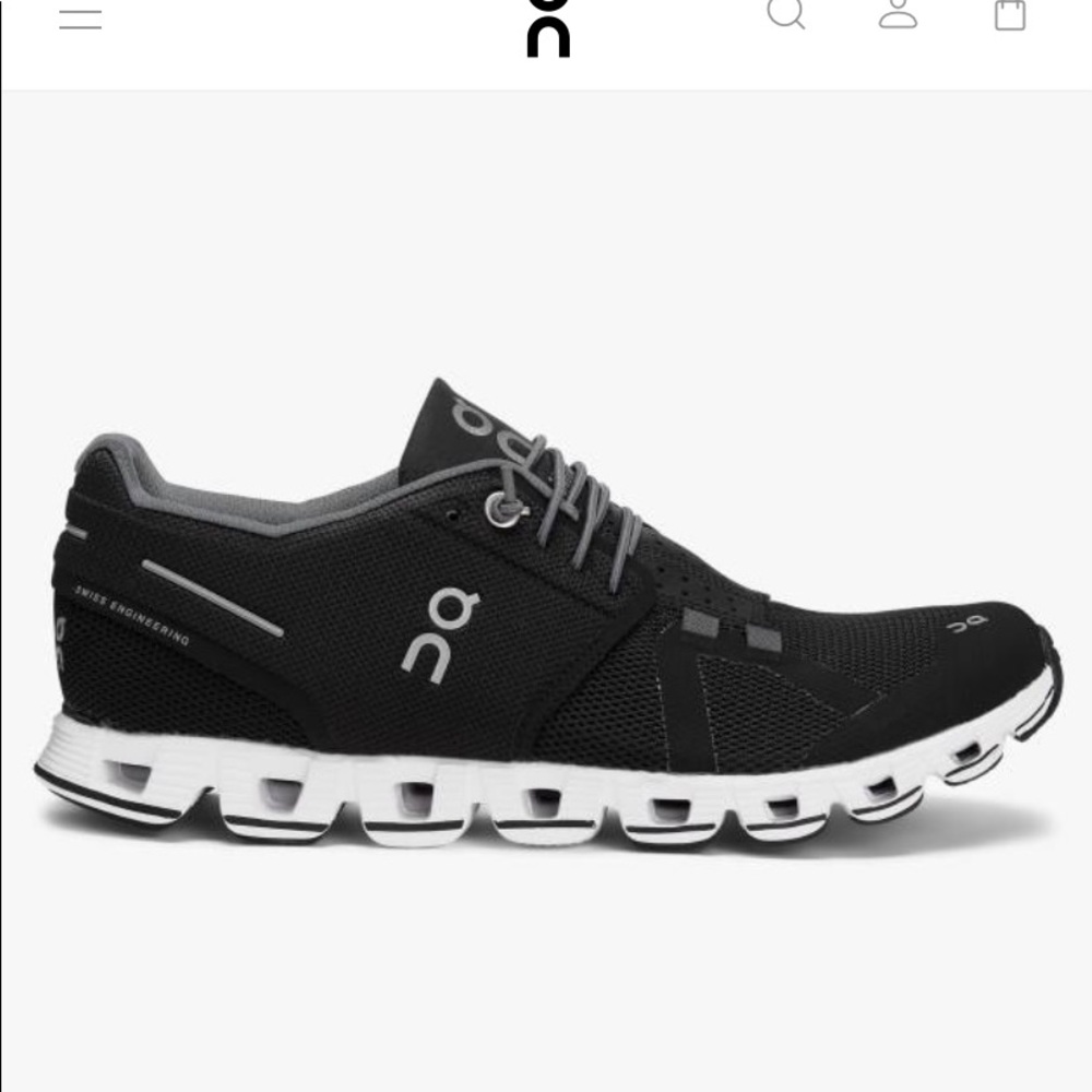 On Running (Cloud) women’s running shoe; gently worn